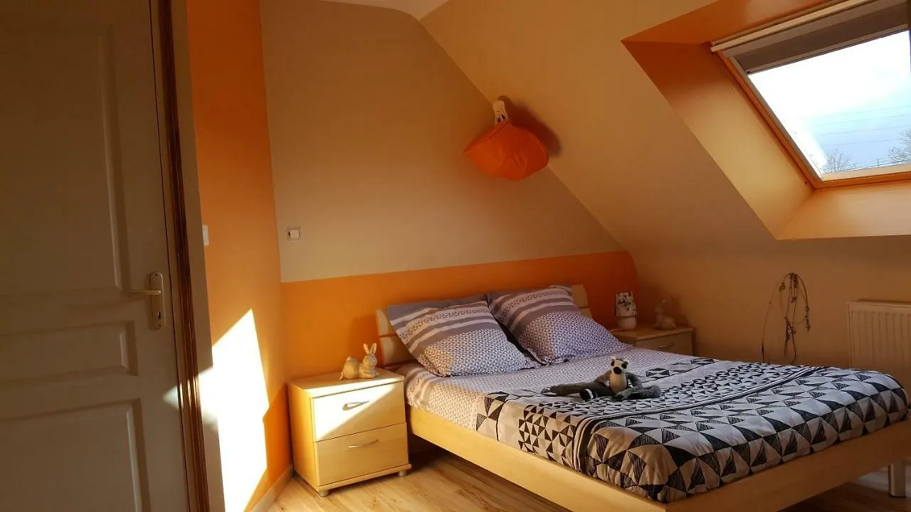 Maison Spacieuse et lumineuse avec piscine piscine privée et chauffée Pordic Casa vacanze